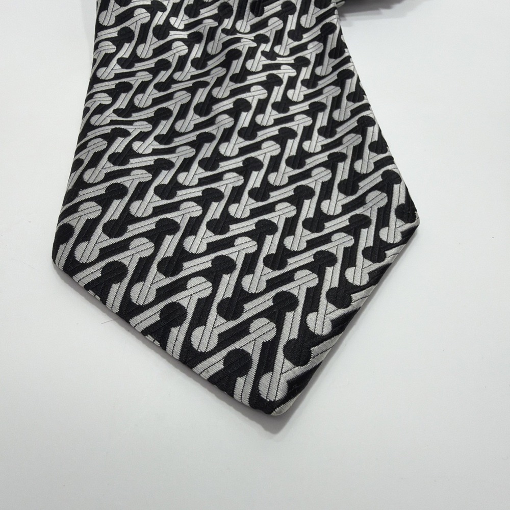 Vintage Bogart 100% Polyester Knit Fat Wide Necktie Black Gray 54"x4.5" Tie - Picture 6 of 6